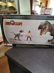 Jurassic Park World T-Rex Darius Blue Raptor Camp Cretaceous Playset New