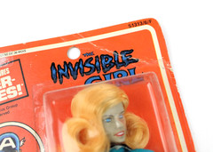 VTG 1979 MEGO WORLD’S GREATEST SUPER HEROES INVISIBLE GIRL FRENCH PIN PIN CARD