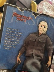 Sideshow Collectibles Friday the 13th Part 3 Jason Voorhees Figure Mask Axe