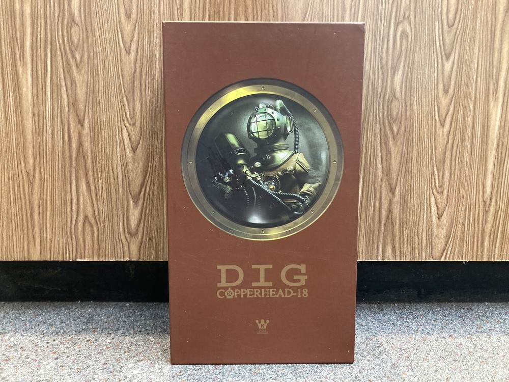 Hot Toys x Kennyswork Copperhead-18 DIG 1:16 Figure READ