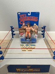 WWE LJN MATTEL SUPERSTARS ULTIMATE WARRIOR 8″ ACTION FIGURE BLUE CARD