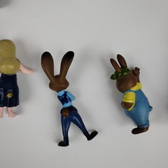 Disney Zootopia Figure Lot of 9 Nick Wilde Judy Hopps Flash Sloth Chief Bogo Toy