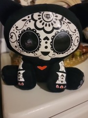 Skelanimals Day of Dead Cat Kit Sugar 7” plush Black With Red Hearts White Face