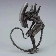 Hot Alien Xenomorph With Facehugger 6″ Action Figure Halloween Toy WITH BOX SET
