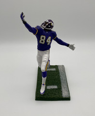 McFarlane Toys Vintage 2004 NFL Vikings Randy Moss 8″ Figure w/ Base
