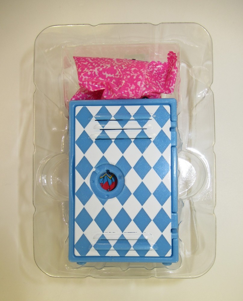 Alice in Wonderland Doorables Academy Locker Series Figure Set Disney 2