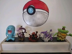 Pokemon Officially Licensed Collectible Mini Figure . Special Listing