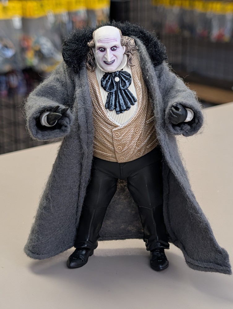 McFarlane DC Multiverse Batman Returns The Penguin Deluxe Theatrical 7″ Figure