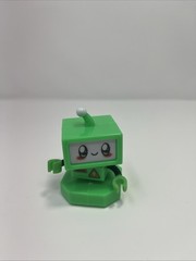 Green Lankybot Lankybox Mystery Fig Figure Ghost Glow Pack Robot