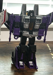 SKYWARP • WAR FOR CYBERTRON SERIES