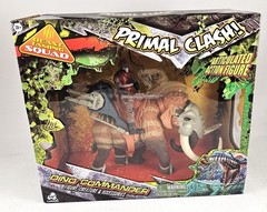 Lanard Toys Primal/Jurassic Clash: Dino Commander (Mammoth – 1:18 Scale)