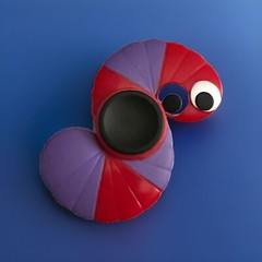 Red & Purple Slither.io BONKERS Collectible Worm With Eyes Fidget Spinner