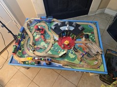 Thomas the train Ultimate bundle– Train table, tracks, and more included