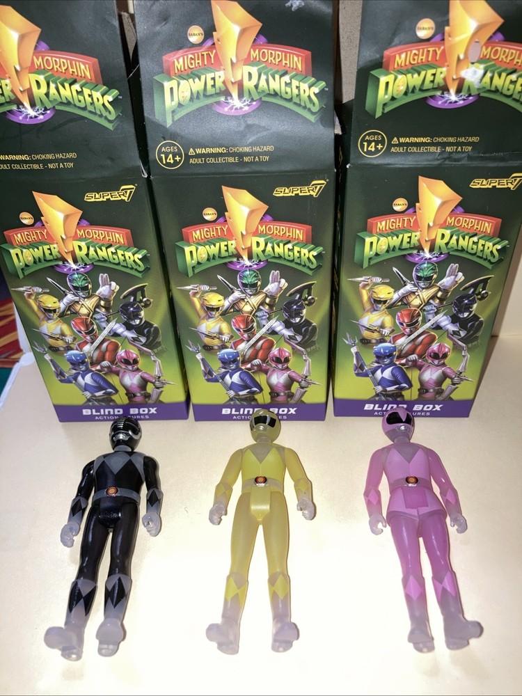 Super7 – Mighty Morphin Power Rangers Reaction Blind Box Black, Yellow And Pink