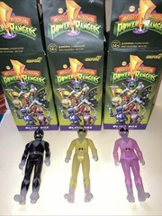 Super7 – Mighty Morphin Power Rangers Reaction Blind Box Black, Yellow And Pink