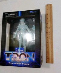 Diamond Select Toys Disney TRON Action Figure – Brand New & Sealed