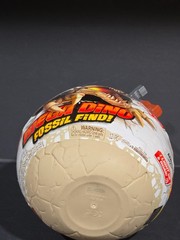 ZURU Robo Alive Dino Fossil Find Surprise Robotic Dinosaur Egg Toy New