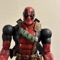 Toybiz Marvel Legends Series VI 6 Deadpool 2003 Action Figure Loose Incomplete