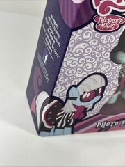 MLP Friendship is Magic Photo Finish Toys R Us exclusive new 2013 nib