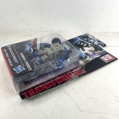 Transformers Generations Power of the Primes Autobot Beachcomber Figure Gift Toy