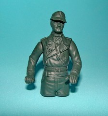 1/16 Heng Long WWII German Crew Commander Tanker Figure for R/C Tank Model