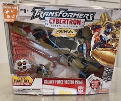 Hasbro Transformers Cybertron – Galaxy Force Vector Prime – Primus Unleashed