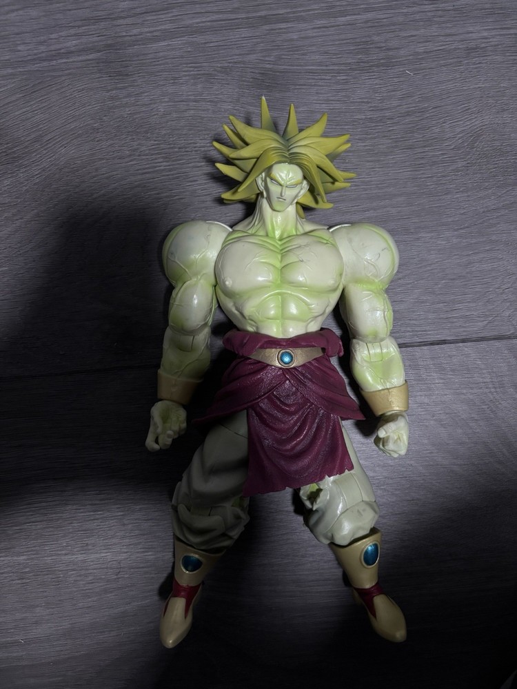 Dragon Ball Broly Plastic Action Figure – Green Yellow Purple Gold Red