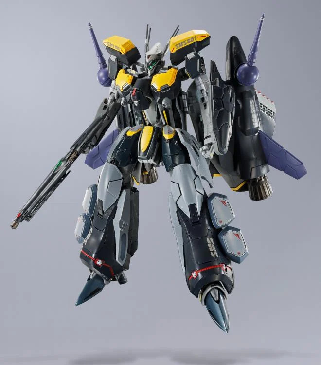 BAS66776: Macross Frontier DX Chogokin VF-25S Armored Messiah Valkyrie Ozma Lee