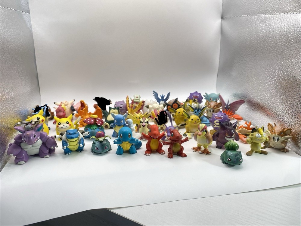 Pokémon Vintage 1997 TOMY Figure Lot of 42 Figures! Collectables! Read