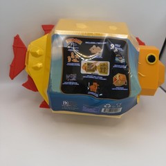 PlayMonster Fisch Captains Goldfish Bundle Toy Set 9 Surprises Exclusive DLC NIB