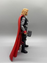 Thor Odinson Marvel Legends Walmart MCU Avengers Movie line 6″ Loose Mjolnir