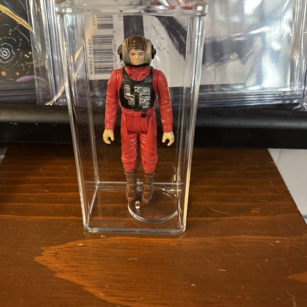 35 Loose Acrylic Action Figure Display Case – Standard 3 3/4″ Star Wars GI Joe