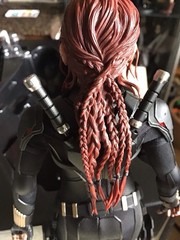 Hot Toys Black Widow MMS 603 Collectible 1/6 Scale Figure