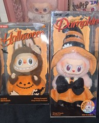 Mokoko Halloween Witch Exclusive To Popland Discontinued & Sitting PumpkinSet!