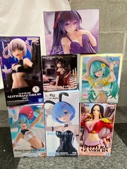 Popular Japanese beautiful girl figure set 7 pieces New Bunny girl JAPAN