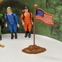 Vintage 1983 Galoob A-Team 3¾” Action Figure Headquarters Set w/ accessories