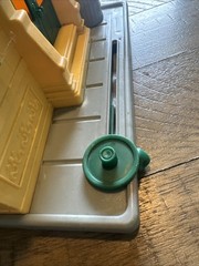 Sesame Street Workshop 2010 Hooper’s Store Playset Oscar the Grouch No Handle