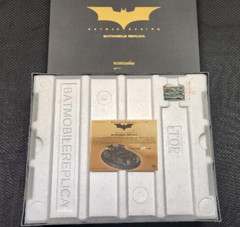 BATMAN BEGINS~BATMOBILE / TUMBLER~STATUE~LE #29 / 2600~DC GALLERY~MIB