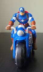 Marvel Avengers RC Captain America On Motorcycle 6.5” Figure *No Remote Control*