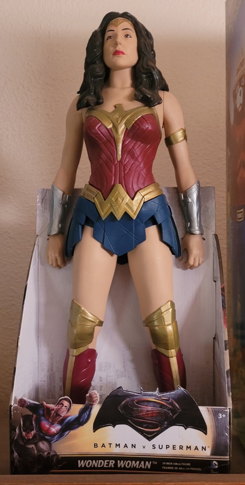 Wonder Woman 19 inch Action Figure!!!!