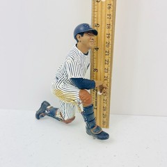 2002 McFarlane Toys Yogi Berra 8 New York Yankees Cooperstown Collection Figure