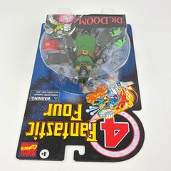 Marvel Legends Retro Fantastic Four Dr Doom 6 ” Figure Hasbro E9627 New