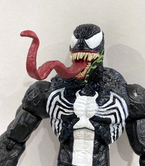 2016 Marvel Diamond Select 8″ Spider-Man Symbiote Venom Action Figure Complete
