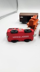 Thomas the Tank Engine Wooden/Metal/Plastic Train Lot 1