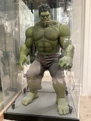 Hot Toys MMS186 1/6 Scale Action Figure Avengers Hulk 1.0