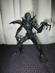 FuRyu Alien SSS Premium 10” BIG Figure Special Color Edition