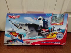 Disney Planes Aircraft Carrier Playset (Disney Cars Aircraft Carrier) NEW HTF