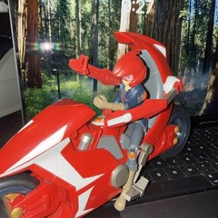 Yu-Gi-Oh! 5D’s 2009 Dual Runner D Wheel Yusei Fudo Figure