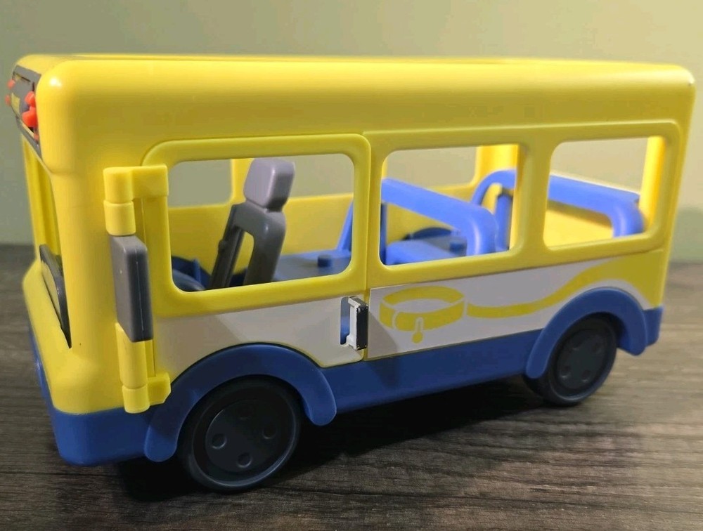 Blueys School Adventure Bus Used 2018 No Figures 8”