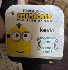 Illumination’s Minions: The Rise of Gru Small Tactile Plush KEVIN Squeeze Me! 9″